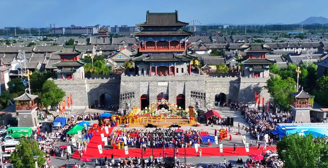 《梨园春》栏目在驻马店开场