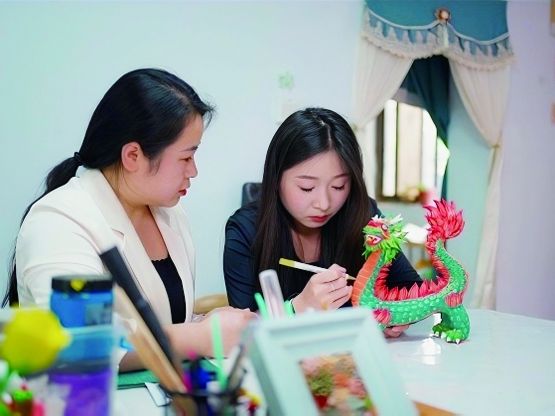 息县：“艺”路“童”行 点亮多彩假期