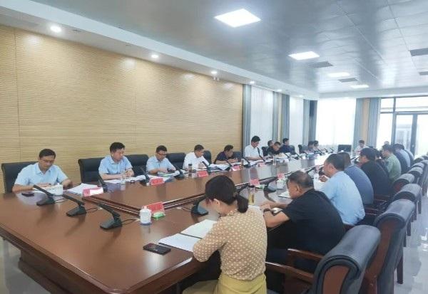 商水县：县委理论学习中心组举行集体学习