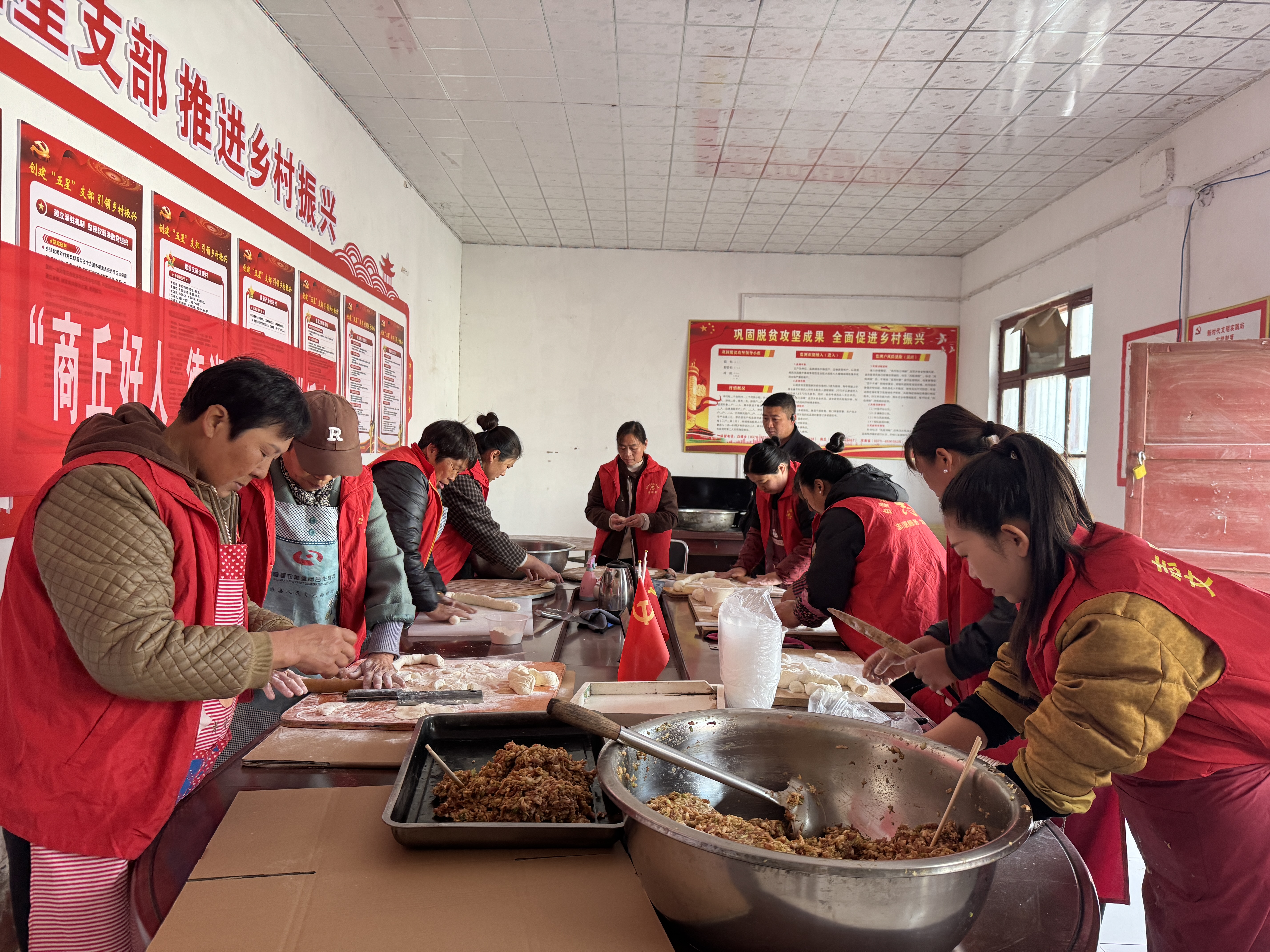 一场主题鲜明的孝善敬老饺子宴在睢县白楼乡顺南村温情开席