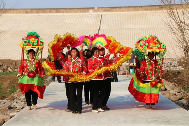 平顶山市湛河区 不断完善农村路网结构 提高群众幸福感和满意度