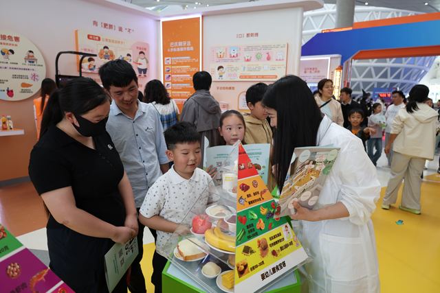 河南省科技馆举办河南省青少年健康科普展