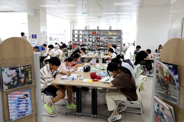 郑州图书馆推出丰富多彩活动 丰富市民暑期