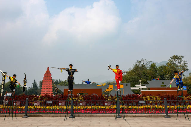 d8f8892b1adcac61308b1d59fd0d9bd.jpg