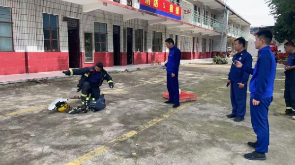 卧龙区英庄镇：开展消防演练 筑牢基层安全防线