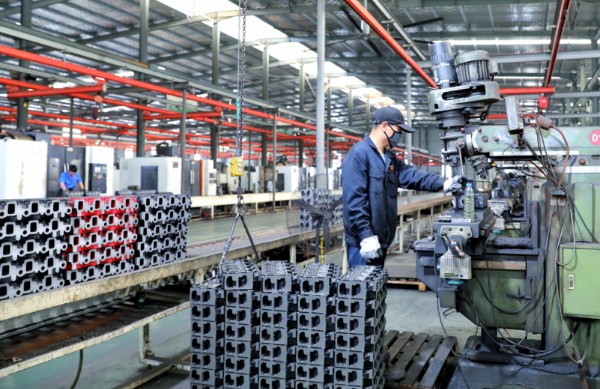 扶沟县：聚力提“汽”的源动力——汽车零部件产业