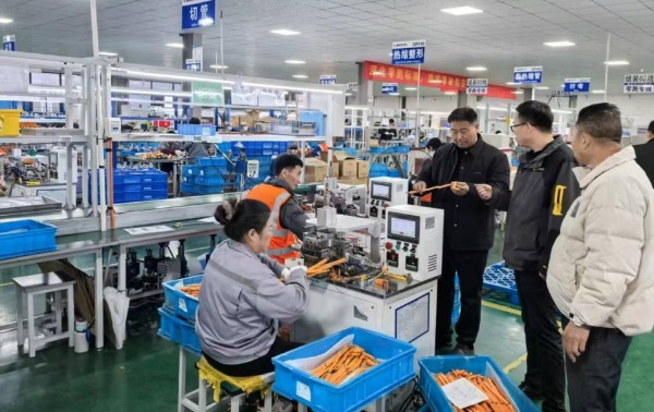 鹿邑县首个豫籍务工人员服务站挂牌