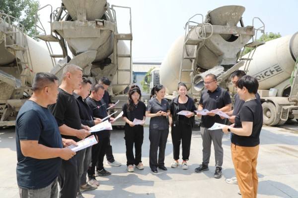 新野县人民法院：忠诚履职担使命 司法为民谱新篇