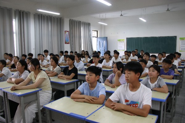 刘涛思政课3.JPG